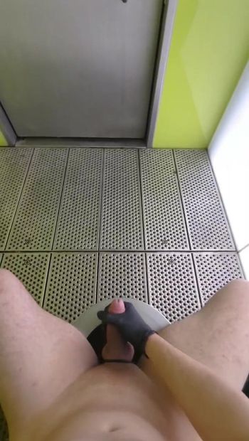 Huge cumshot on rest area toilet