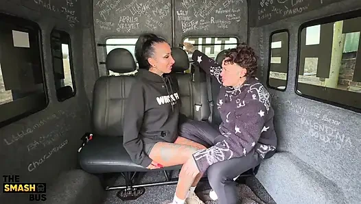 Smash otobüs belden bağlamalı n sikiş bölüm 2