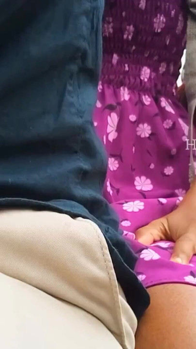Sri Lankan Hot Outdoor Sex - 18 Girl Frist Time | Clip 1