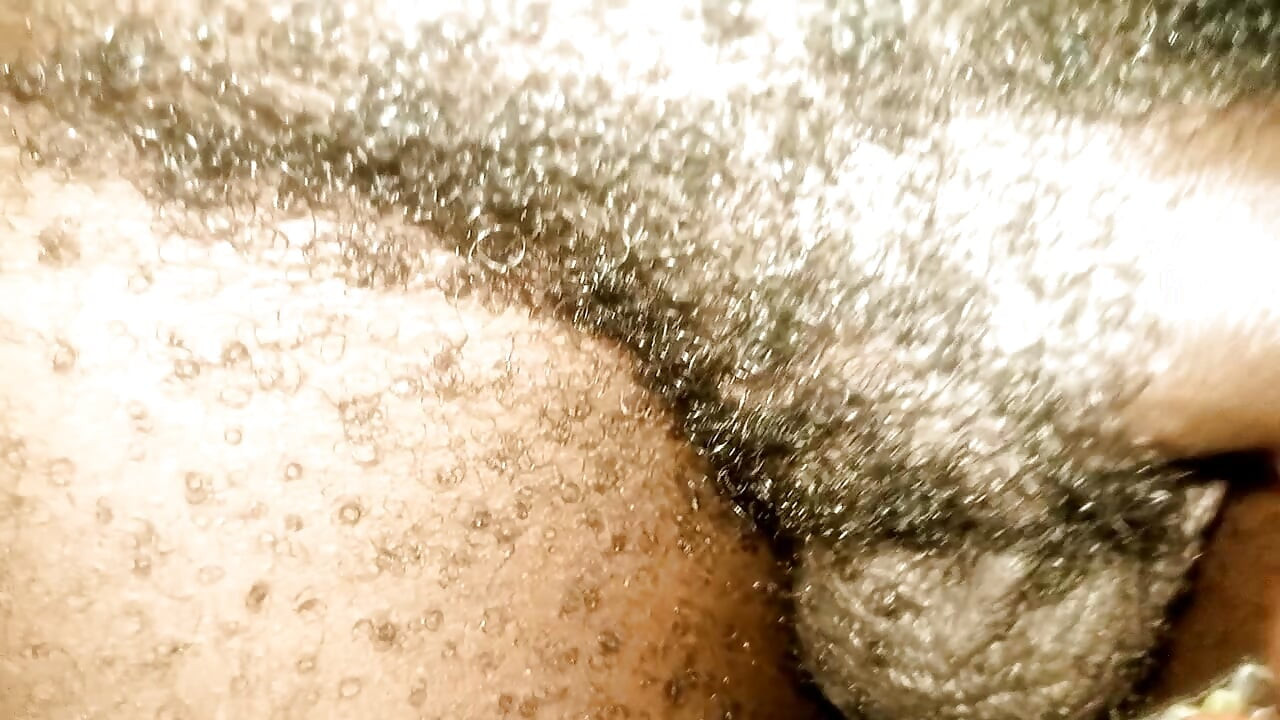 Moaning Feeling