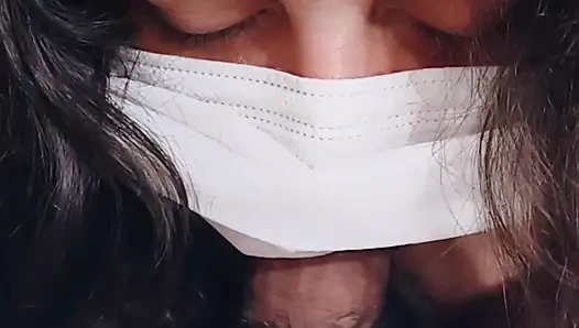 Pakistani hot model Zara khan showimg her big watermelon