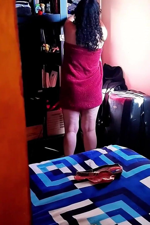 Üvey kız kardeşim beni izlerken buldu ve dölümü aldı babyluna939