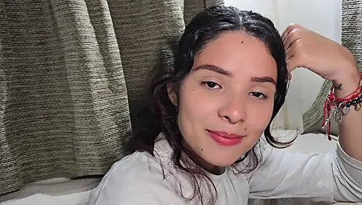 I give my rich Latina stepsister a nice fuck until she gives her all her rich milk on her feet