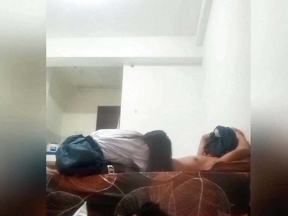 Η κουνιάδα μου στο λύκειο πουλούσε