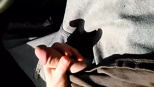 Bir park yerinde benim horoz yanıp sönen