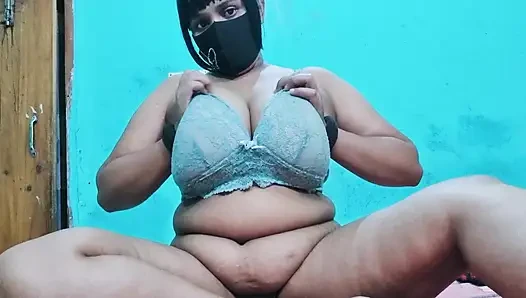Hintli güzelin özel havası sadece ben yaşıyorum
