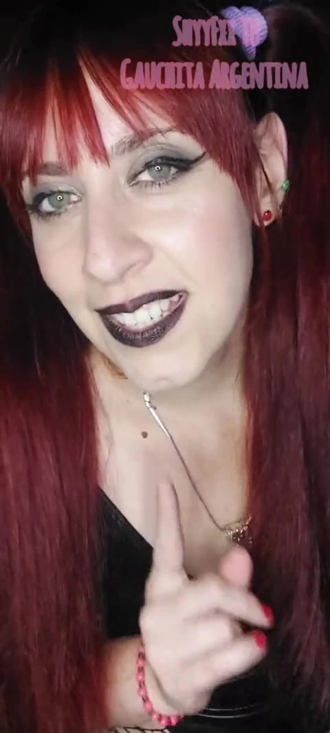 Shyyfxx döl yutan yavrusunu oynuyor ve aşağılıyor - joi femdom cei
