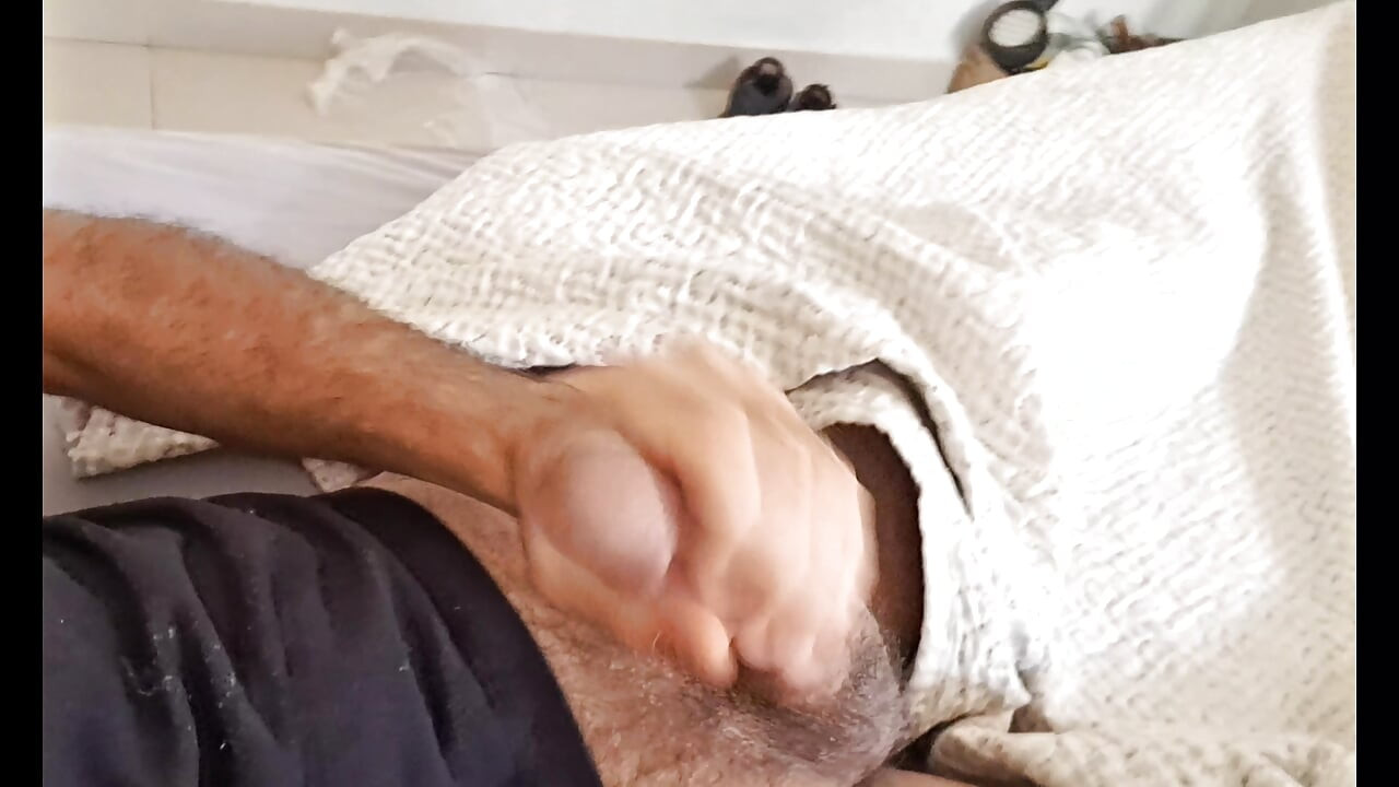 It gave me a desire to jerk off thinking about fucking a tight ass!