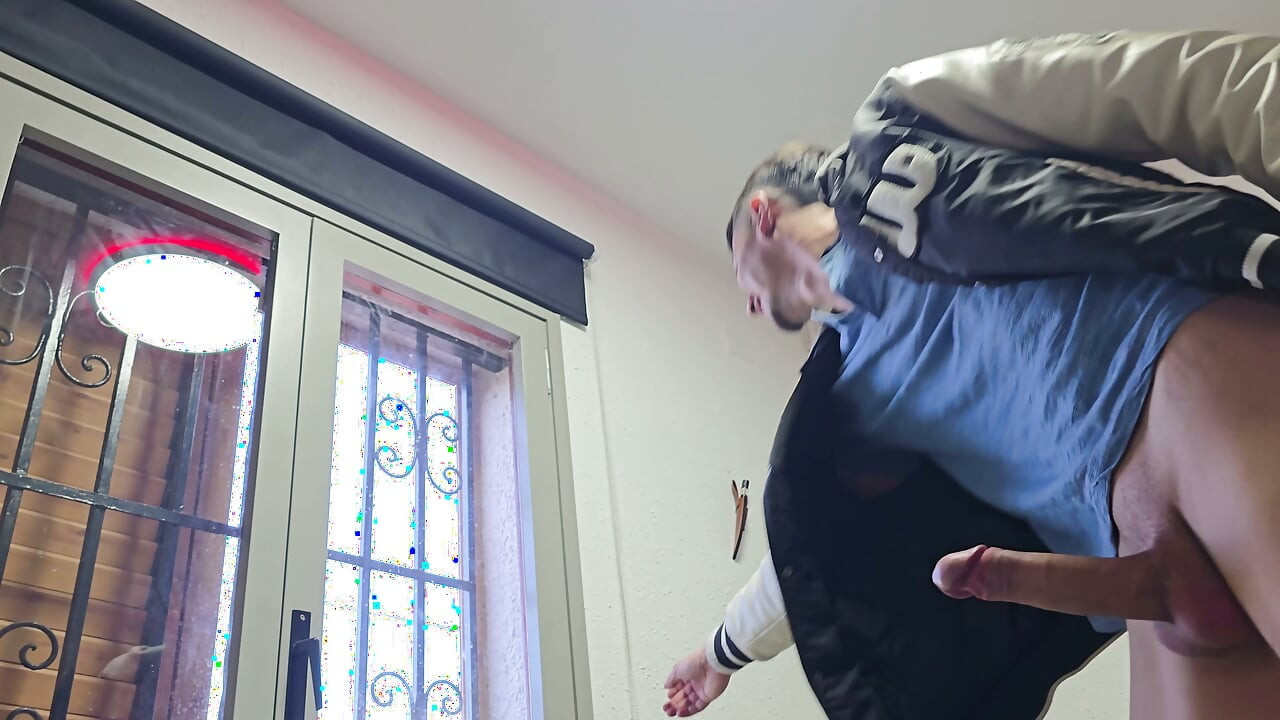 I Masturbate at Home Very Comfortably Because I Am a King