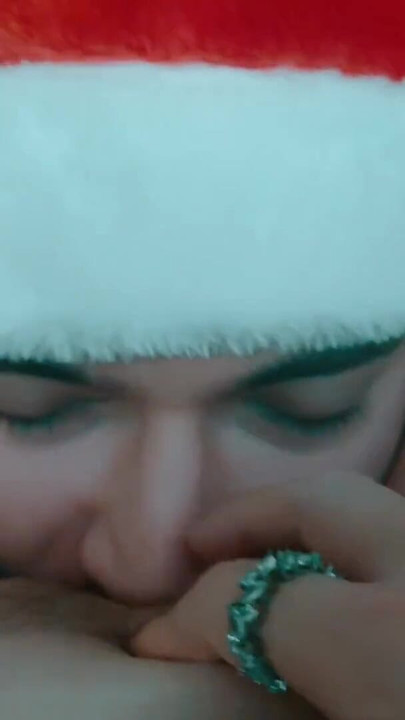 Santa Claus fulfilled the wish of sweet girl mistress and gave her a cunt-licker slave as a gift! | Clip 1