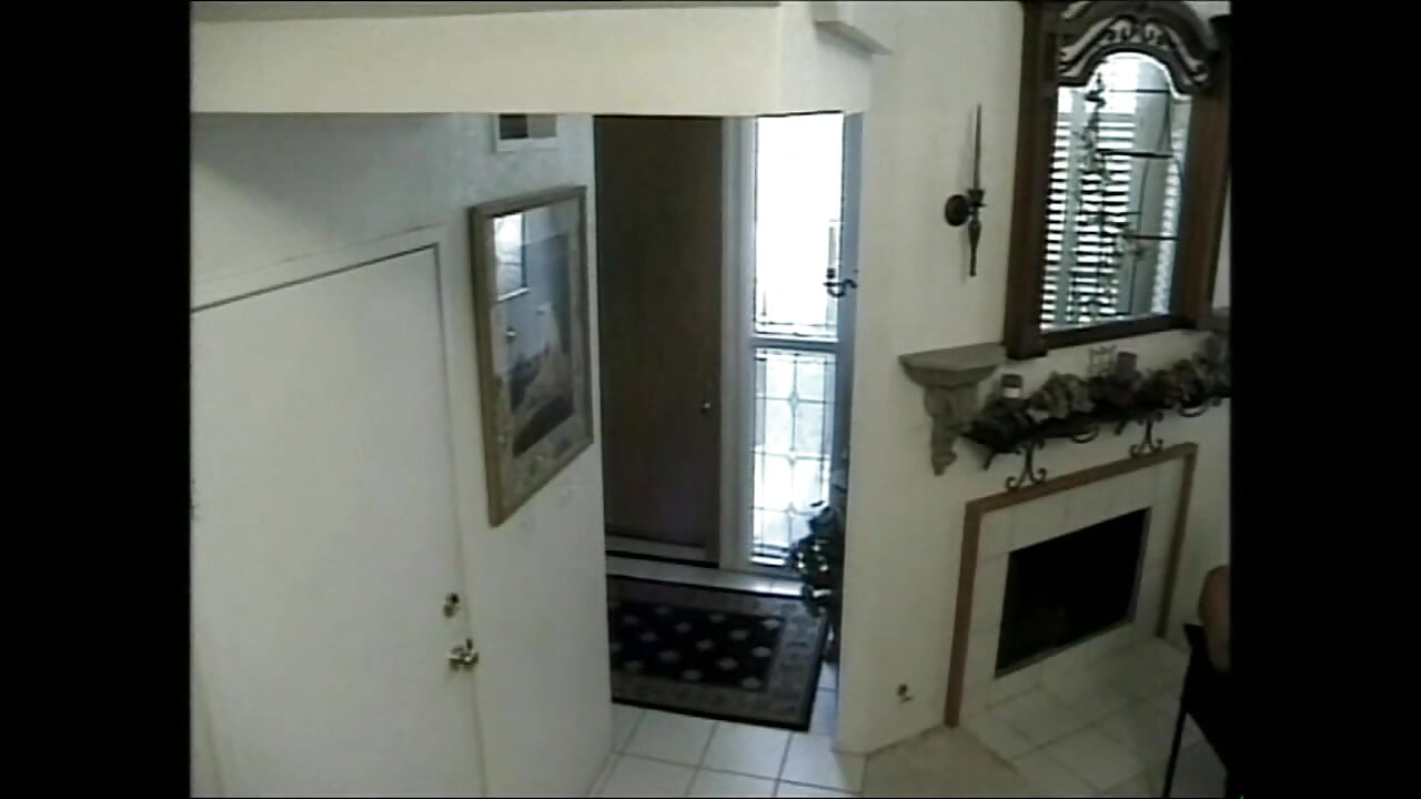 สาวสองผมบลอนด์กลืนน้ําเงี่ยนเยอะมาก