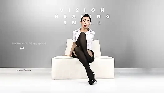 She enjoys exercising while wearing stockings-Isshiki Shizuka 01