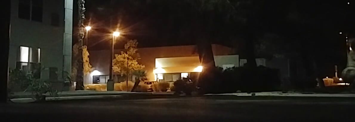 Public sex in the night time shadows!