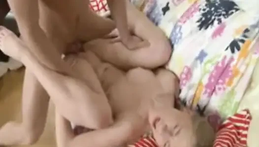 Ateşli Rus güzeller çıldırıyor