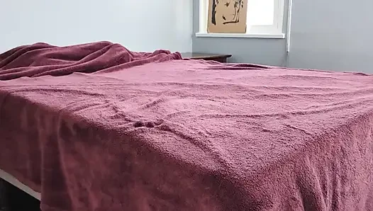 Bacaklar açık + boşalma