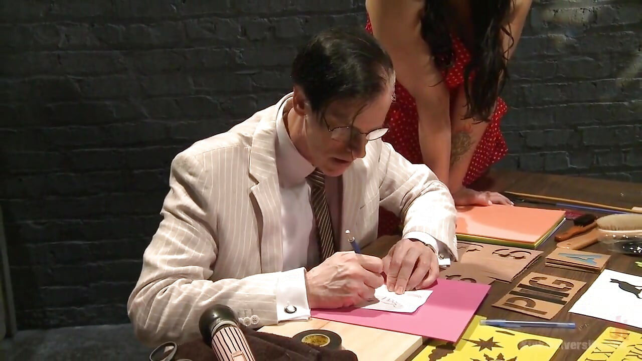 スキンステンシル:自分の印を作る創造的な方法