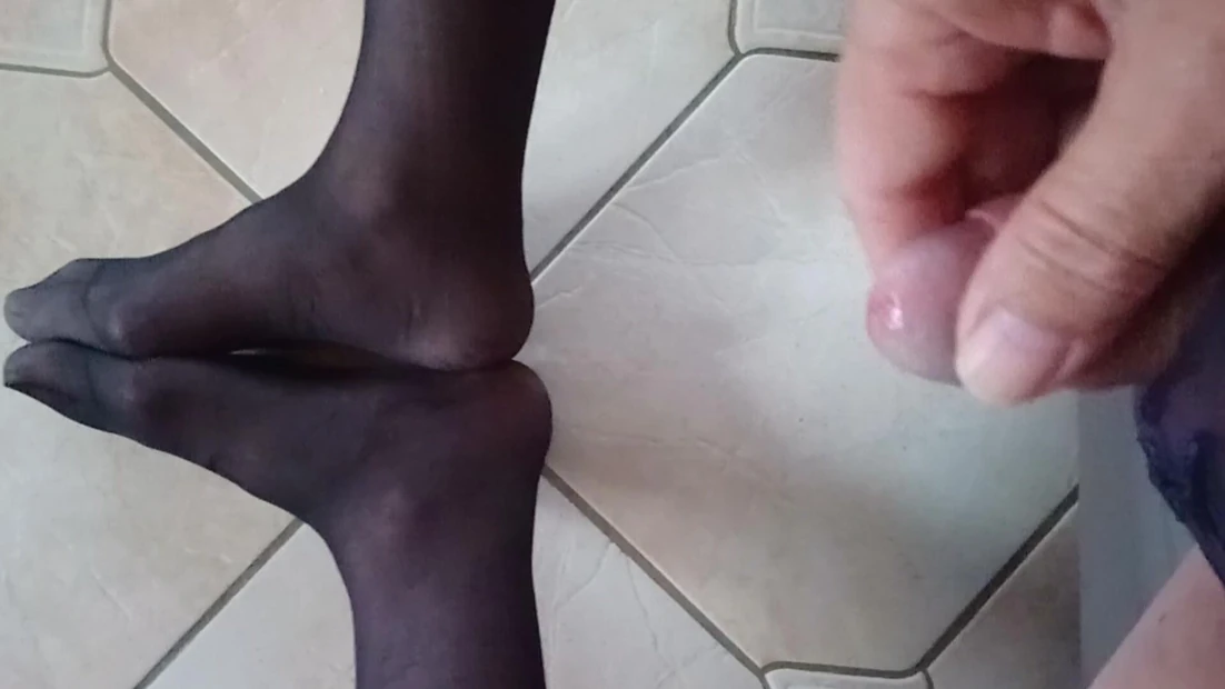 Nylon wank