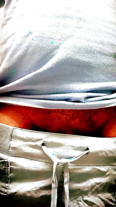Sexy video dekh ker bathroom main muth mar li