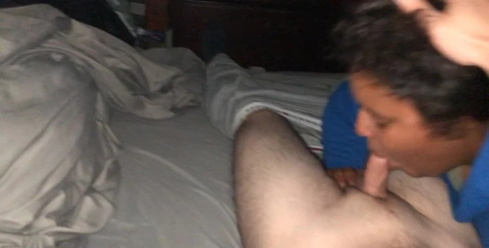 Bbw tinder slut sucks my cock