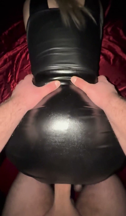 Black Leather Skirt Girl Shows How to Cum on the Skirted Ass