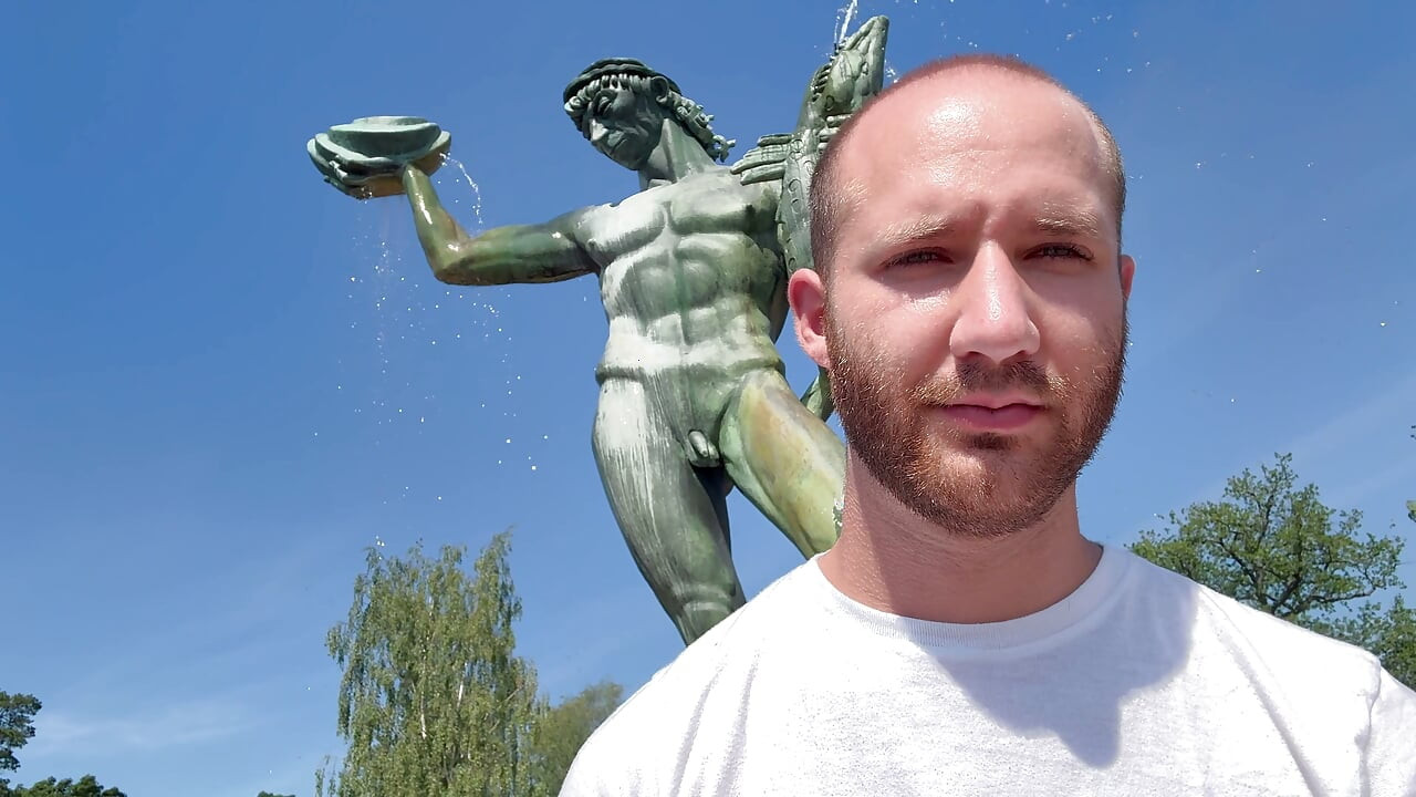 Praising Tiny Cock on Vacation