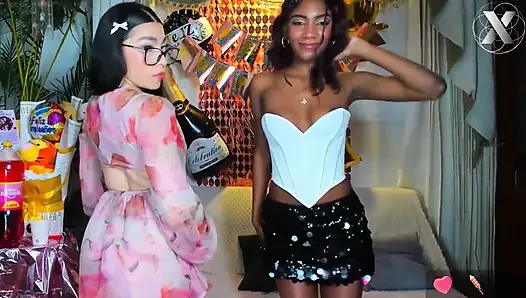 Flavored Lesbian Licking: I Smear Honey on Her Tight Pussy
