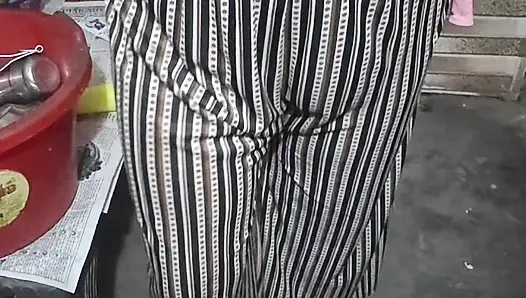 Priya ateşli büyük göğüsler