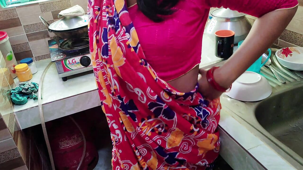 Sexy Jasmine bhabhi ki tight chut chudai