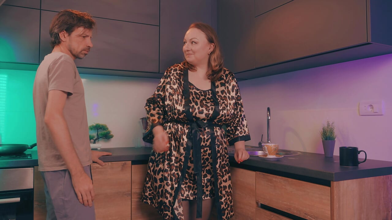 Kitchen Anal Ass to Mouth - Latina MILF in Leopard Robe Gets Fucked Hard by Skinny Stepson & Cum in Coffee