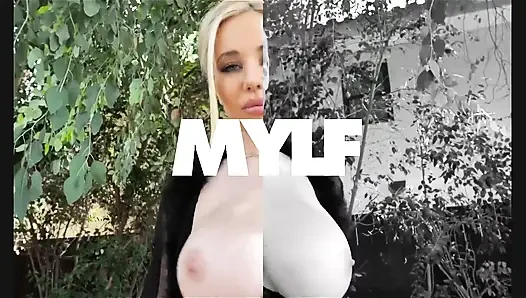 Dövmeli orta yaşlı seksi kadın Kitana Montana büyük sahte göğüslerini ıslak boşalma ile kaplıyor - mylf
