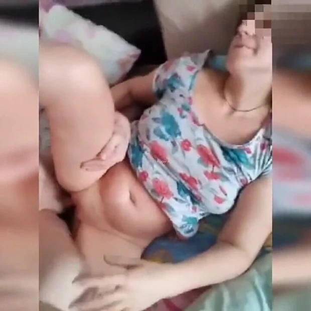 He Fucked and Cummed on a Gorgeous MILF