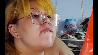 Bermain dengan dildo saya