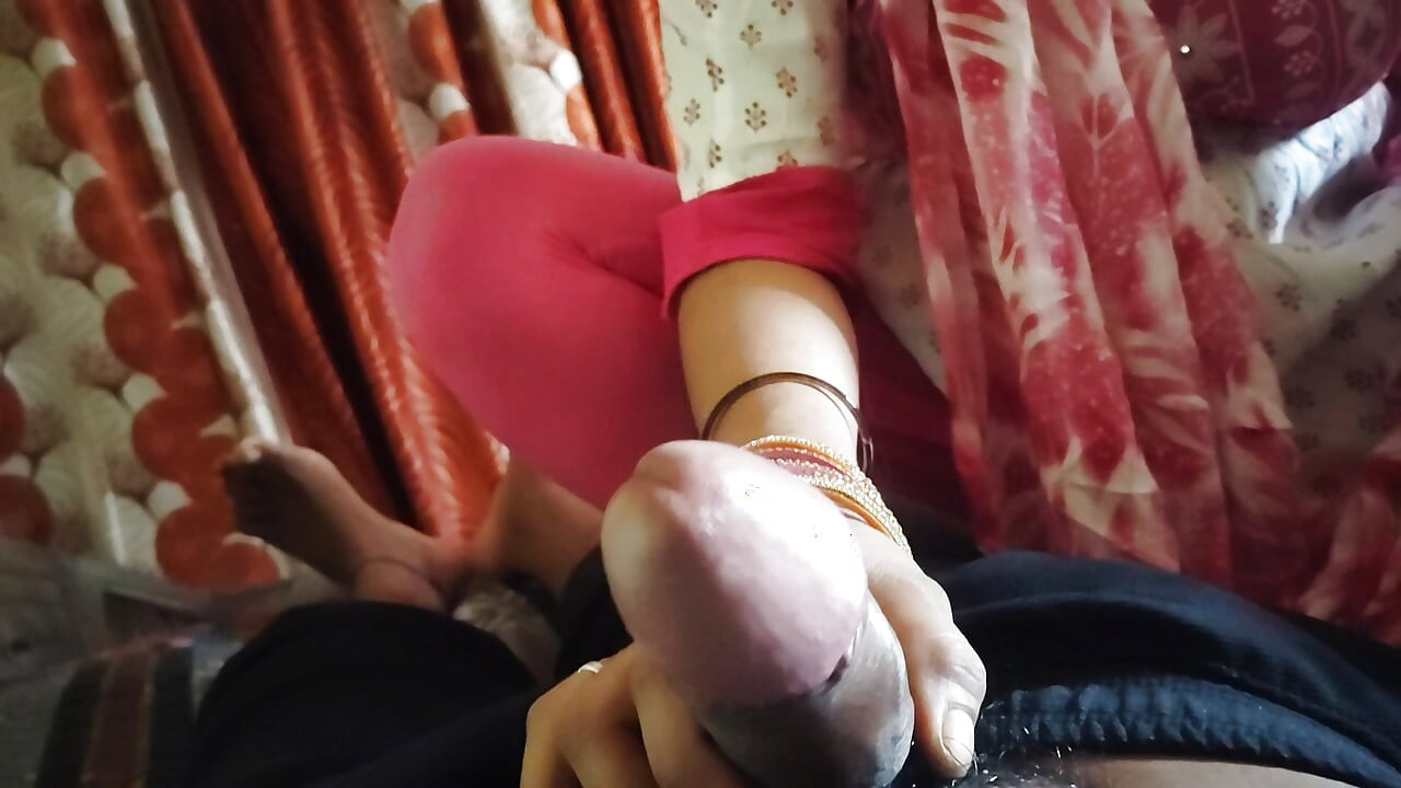 Desi wife blowjob and cum in her mouth & cum in her face