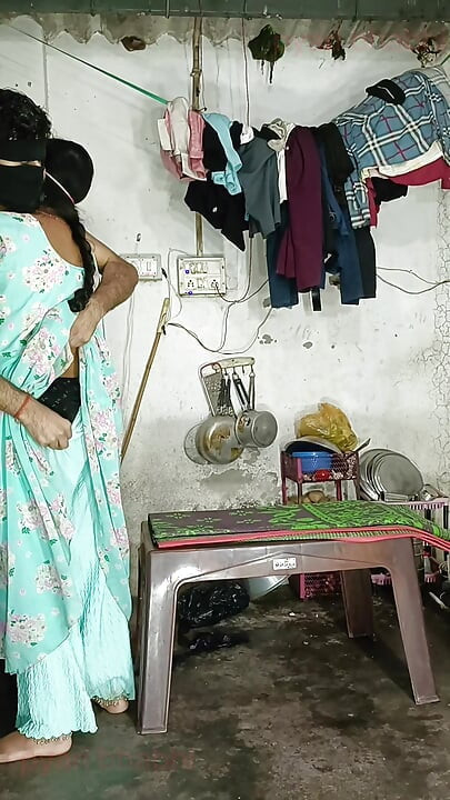 Big ass fucked, after taking the whole cock in the ass from the , started screaming in Hindi audio doggy style.