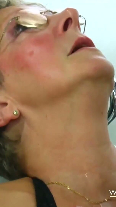 Besoffen ficken die Patientien am besten | Clip 3