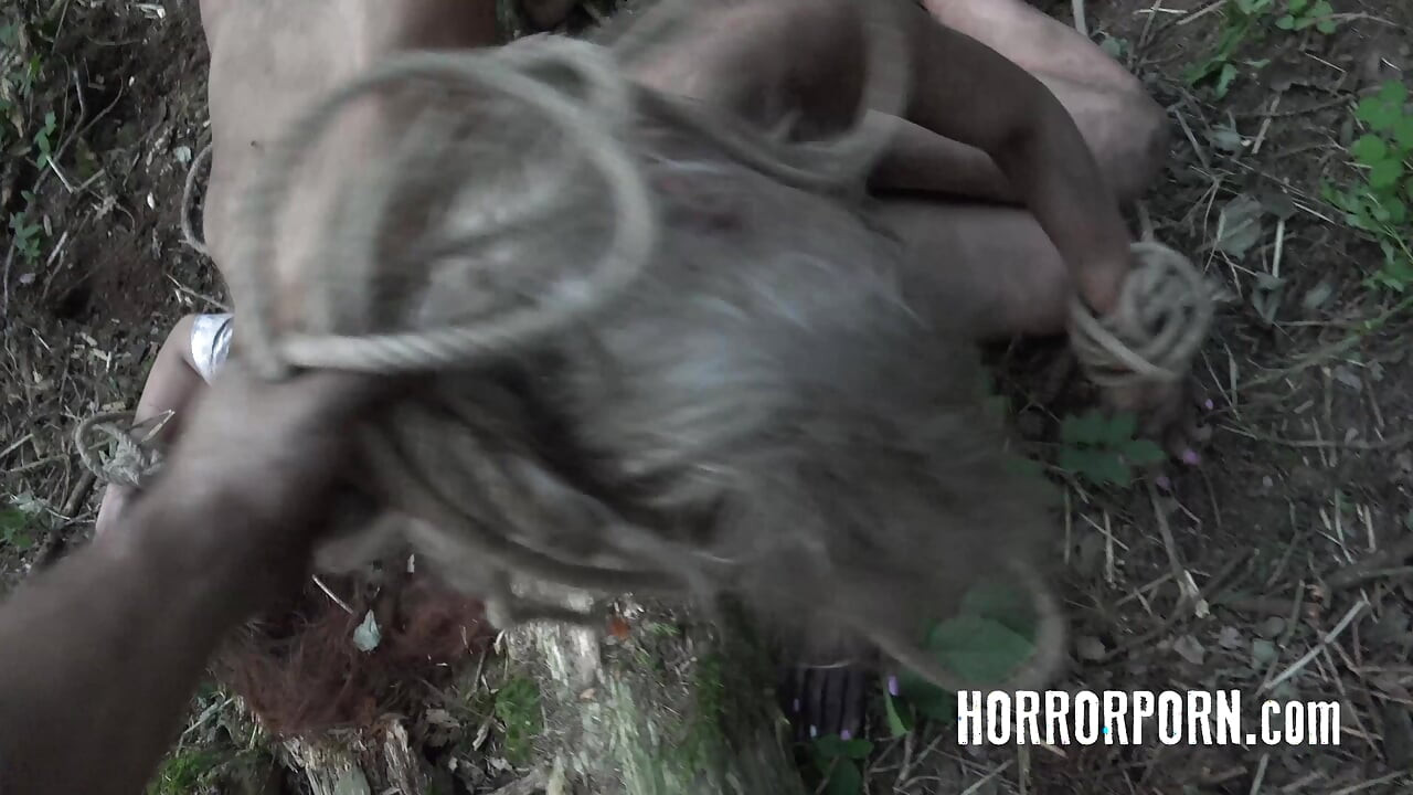 The dark side of the woods (Horror Porn)