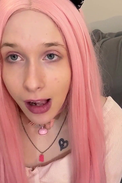 Bratty Bubblegum Slut Blowing Bubbles