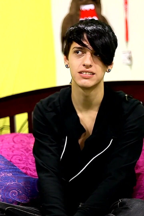 Emo Cutie Jae Landen's a Real Sweetheart!