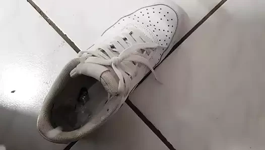Sikme ve boşalmak ona seksi nike air force 1 spor ayakkabı