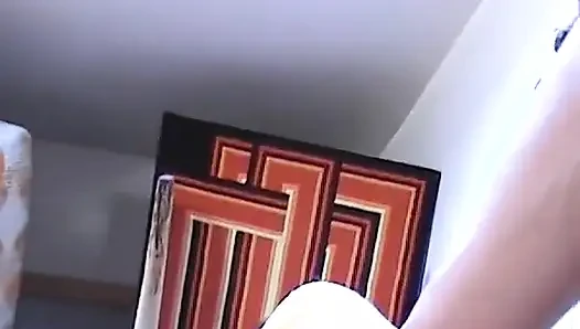 O güzel sevgilinin iyi bir yarağı var!