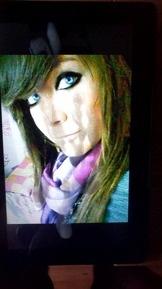 Cum on emo hottie Nekolinae