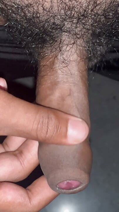 インド系デシの男の子による手コキ