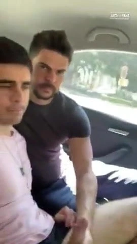 mamada en el auto