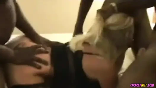 Cuckold milf - istri yang selingkuh