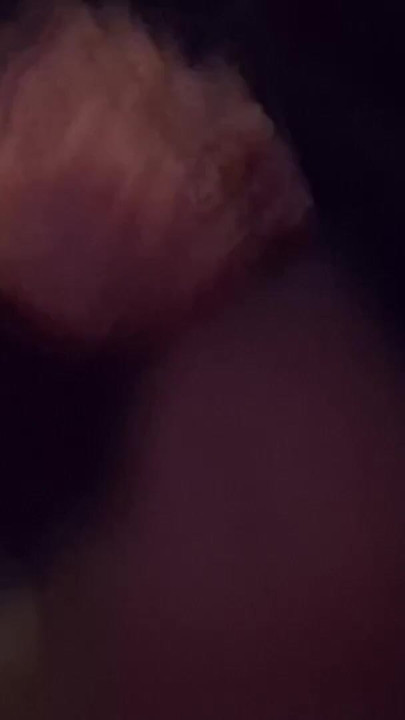 Istri pergi ke film porno sendirian dan meniduri orang asing tanpa kondom dan mendapat mani muncrat di mulutnya! | Klip 2