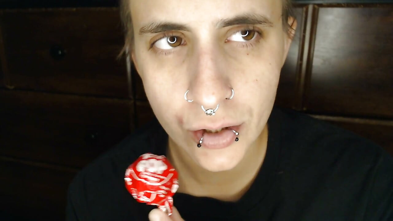 Przebity lesbijki Licker Lollipop