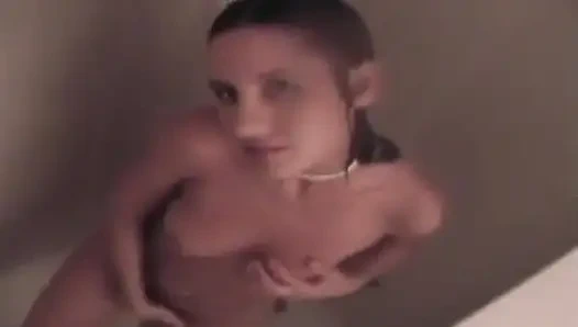 Sikişen leopar külotuma boşal