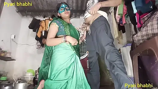 Трах киски задницей, член, сосание киски, сосание груди, сосание молока из груди и сидение на члене раком и лежа прямо на хинди аудио