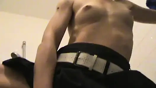 Teen-muschi von einer gurke gefickt