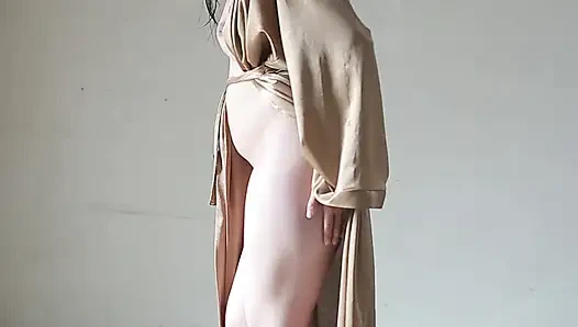 CEWEK INDO HYPER BARU SIAP MANDI LANGSUNG COLMEK